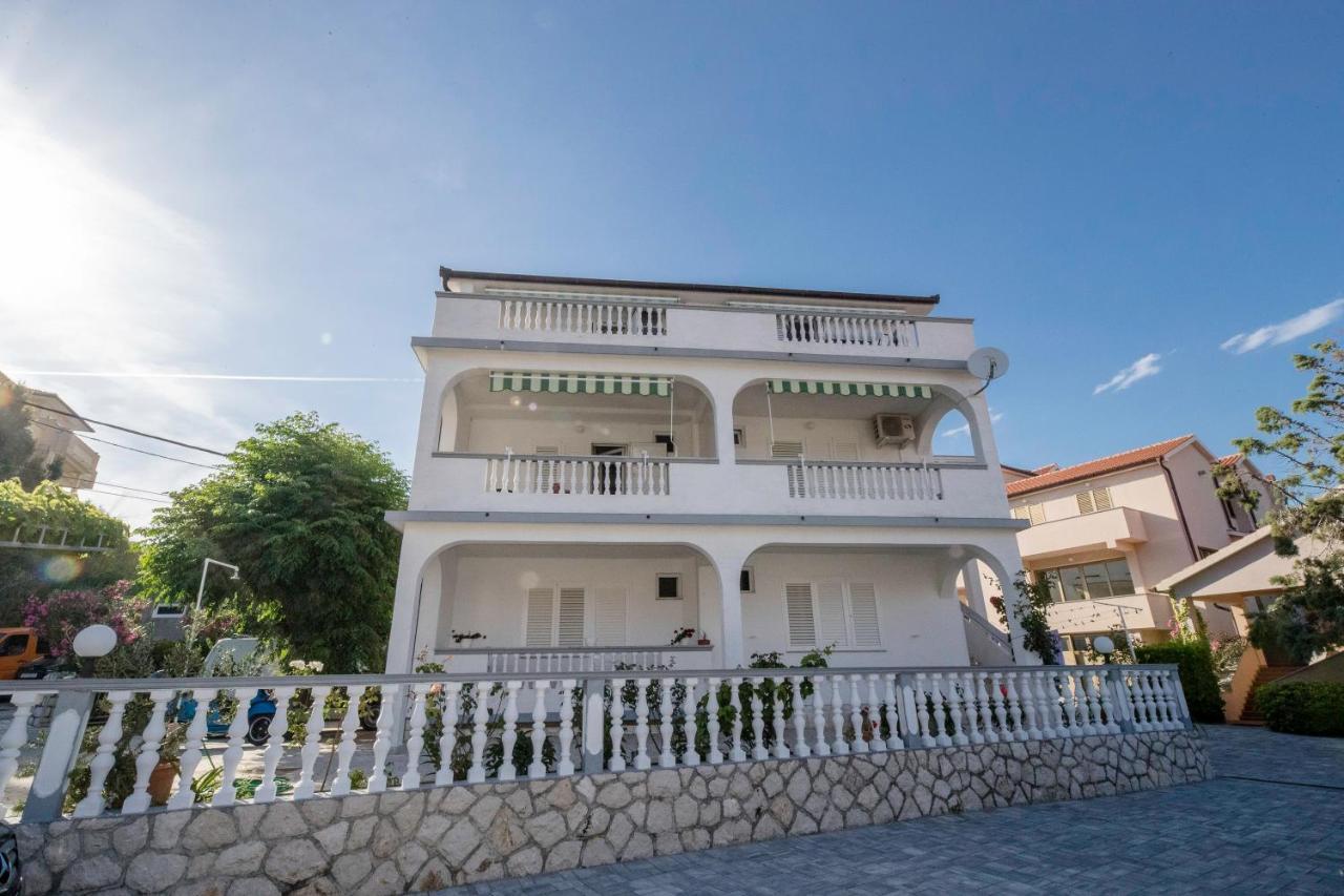 Apartmani Sanjin Tariba Supetarska Draga Kültér fotó