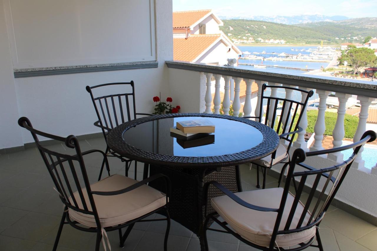 Apartmani Sanjin Tariba Supetarska Draga Kültér fotó
