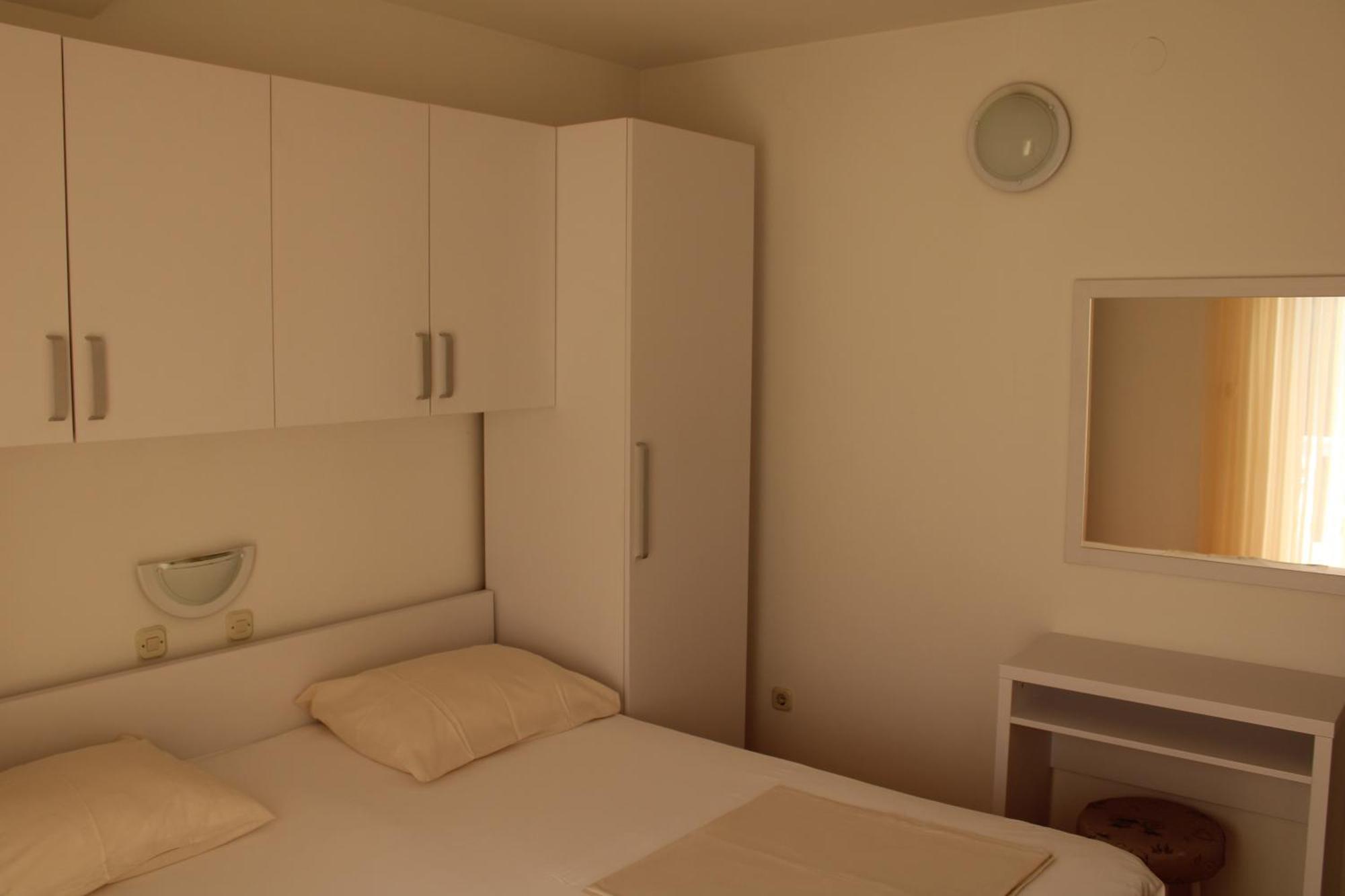 Apartmani Sanjin Tariba Supetarska Draga Kültér fotó