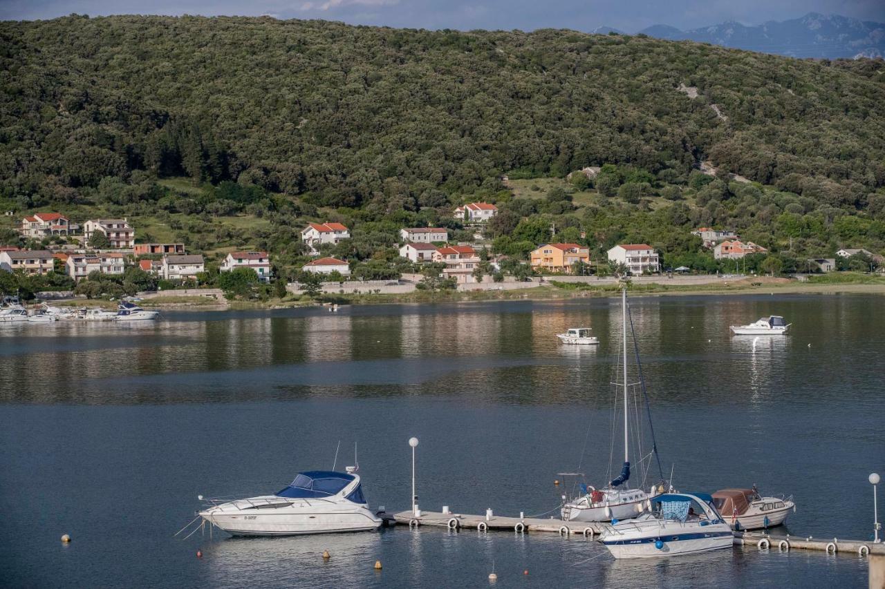 Apartmani Sanjin Tariba Supetarska Draga Kültér fotó