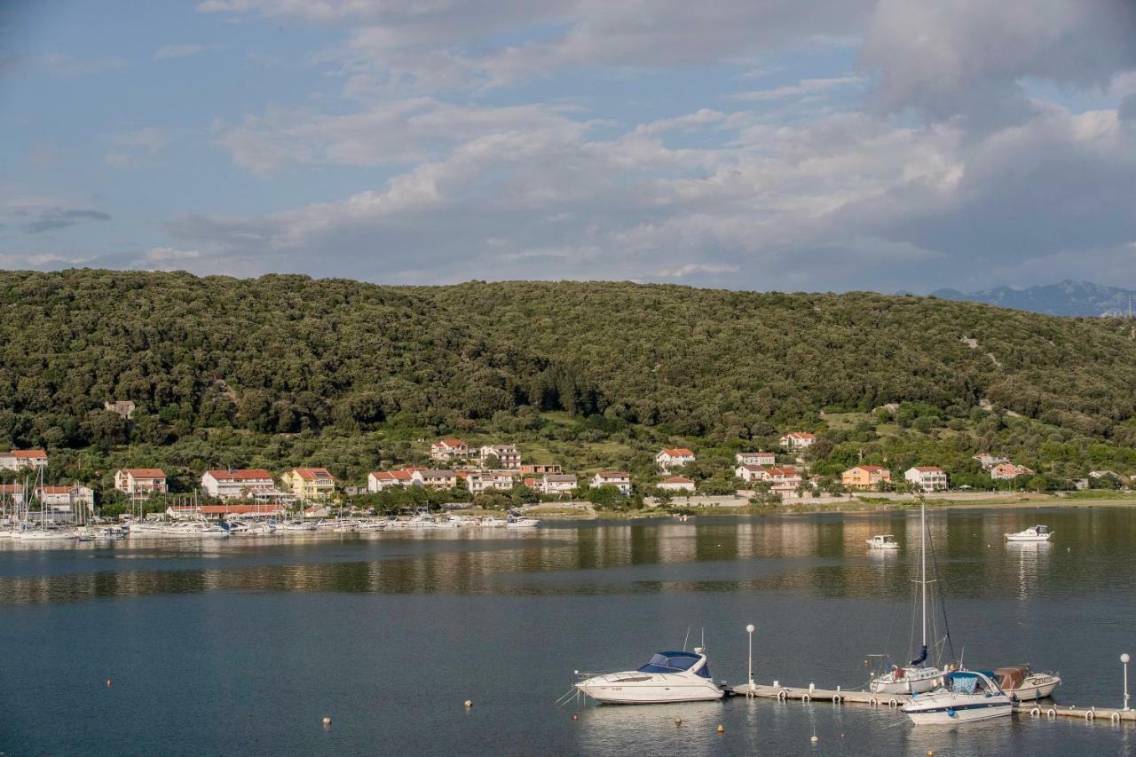Apartmani Sanjin Tariba Supetarska Draga Kültér fotó