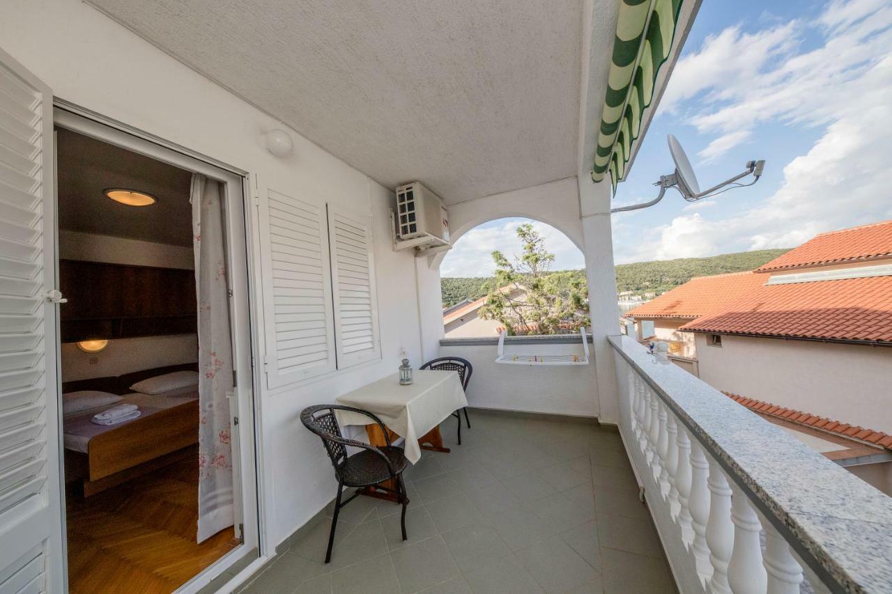 Apartmani Sanjin Tariba Supetarska Draga Kültér fotó