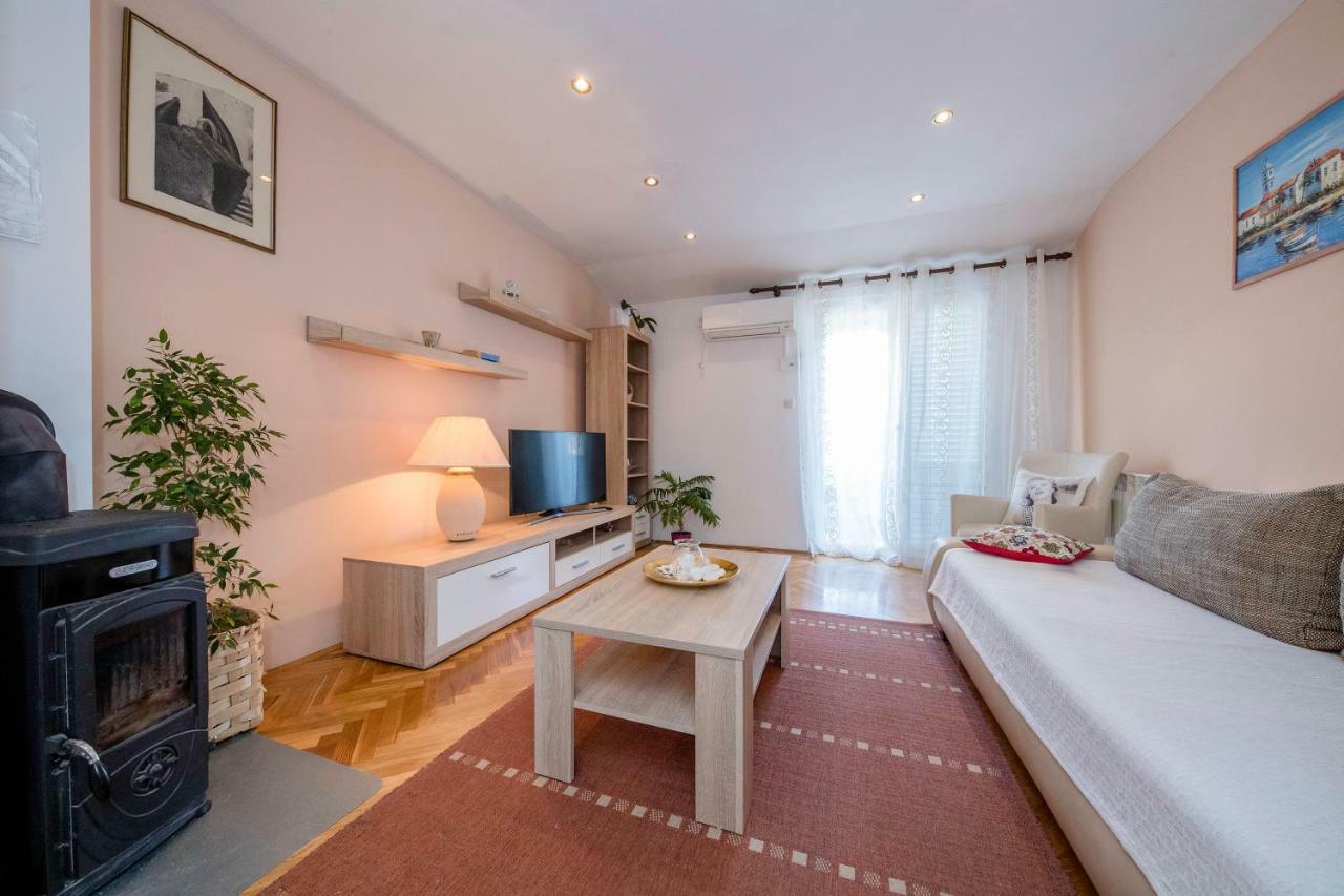Apartmani Sanjin Tariba Supetarska Draga Kültér fotó
