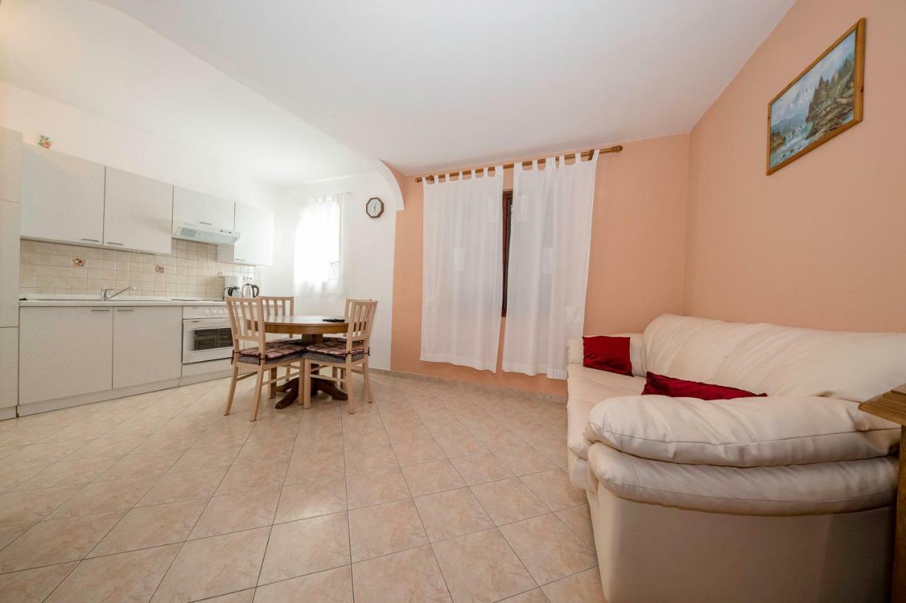 Apartmani Sanjin Tariba Supetarska Draga Kültér fotó