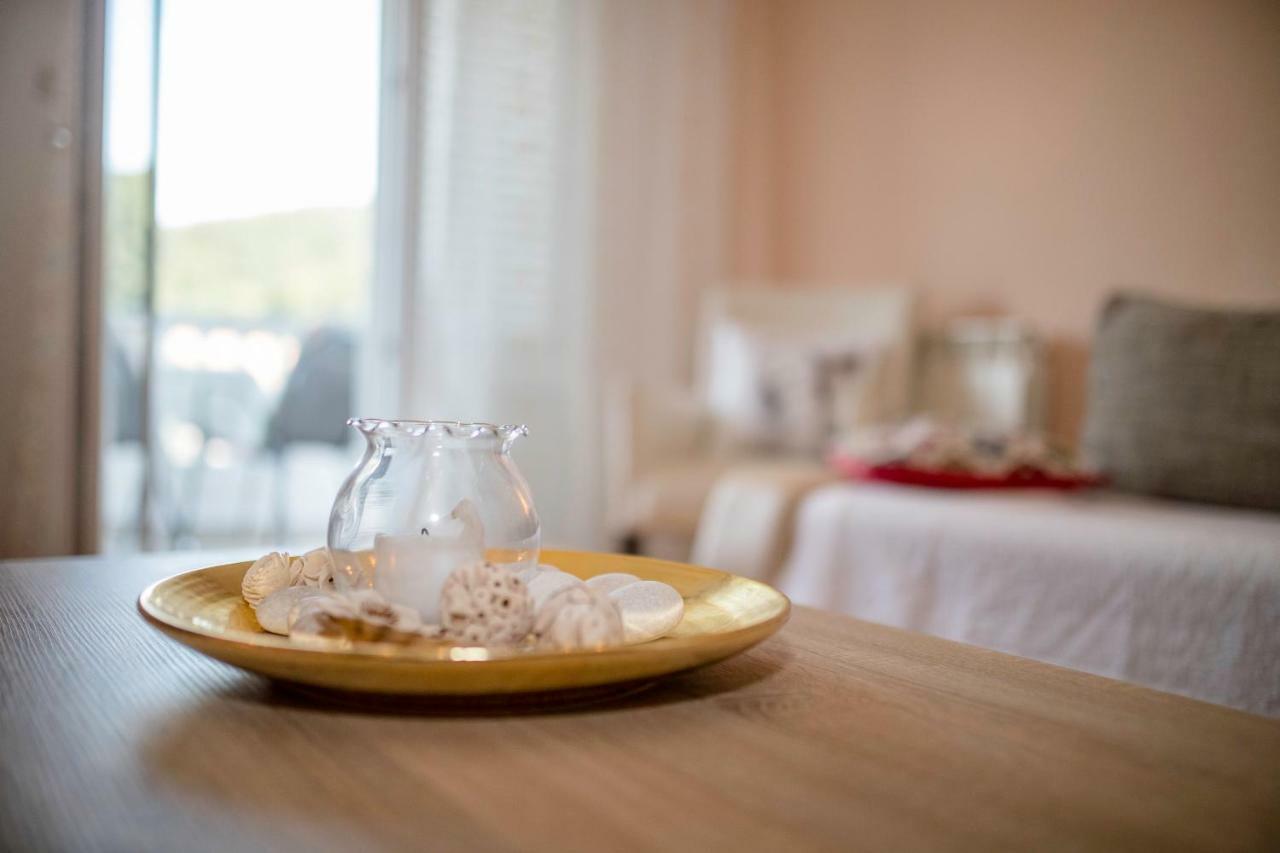 Apartmani Sanjin Tariba Supetarska Draga Kültér fotó